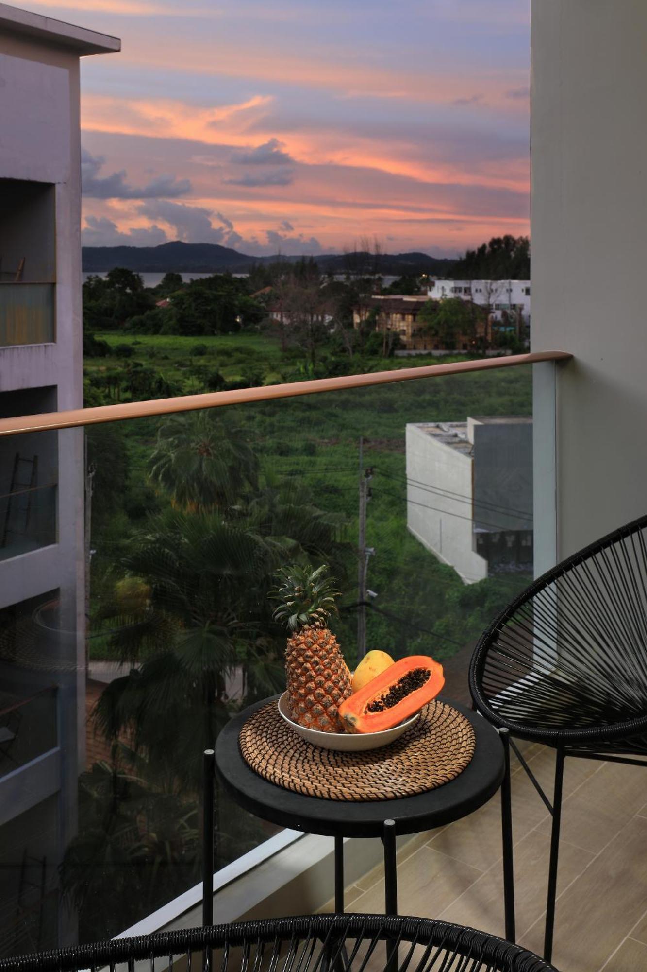 The Sea View Room In Palmyrah Surin By Holy Cow Kültér fotó